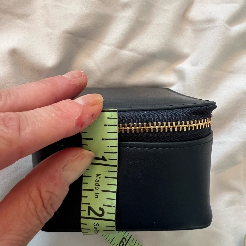 Authentic ROYCE NEW YORK Travel Jewelry Trinket Case (retail $125) BLACK - Picture 4 of 4